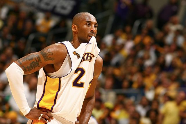 NBA球星首次得分王年龄大揭秘：杜兰特21岁登顶，