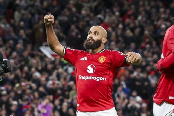 姆伯莫伤退无缘对阵国足 喀麦隆国家队调整名单