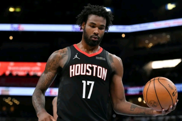 火箭新星伊森低迷遭弃用 三分荒或毁大合同