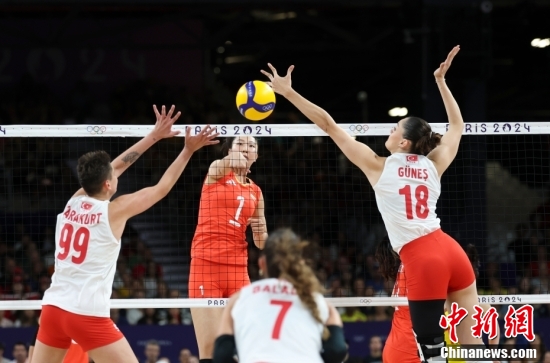 重返赛场后的她们在巴黎奥运会上发出中国声音